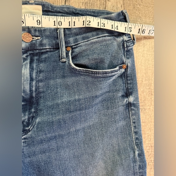 Mother Jeans The Looker Ankle Fray Jeans Size 29 Medium Wash Mid Rise - Picture 6 of 13